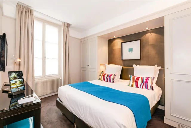 Petite, Double Bed، Hotel Duo 3/4