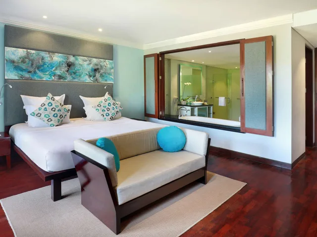 غرفة ديلوكس بسريرين منفصلين بإطلالة على المسبح بشرفة، Novotel Bali Nusa Dua Hotel and Residences 6/10
