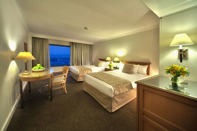 غرفة ديلوكس بسريرين منفصلين، Stamford Plaza Sydney Airport, WorldHotels Elite 1/3