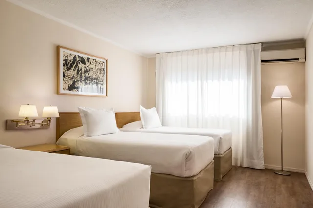 غرفة قياسية ثلاثية، Alfa Suites 2/4