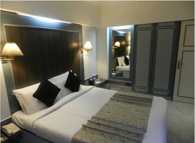 2 Bedrooms, Suite, 2 Queen Beds, Regenta Place The Emerald 7/10