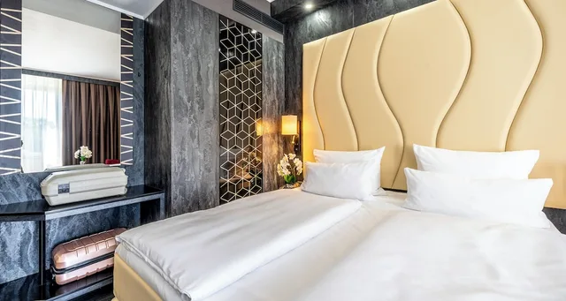 Standard, King Bed, Lake Side، Plaza Premium Schwerin 2/7