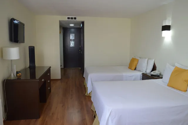 غرفة، Hotel Valle de Mexico Toreo 2/8