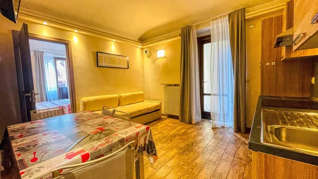 شقة رباعية بشرفة بغرفة نوم واحدة، Residence Tabor 1/2