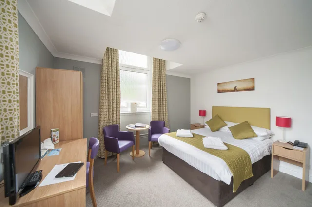 غرفة قياسية بسرير مزدوج، Waverley Castle Hotel 3/6