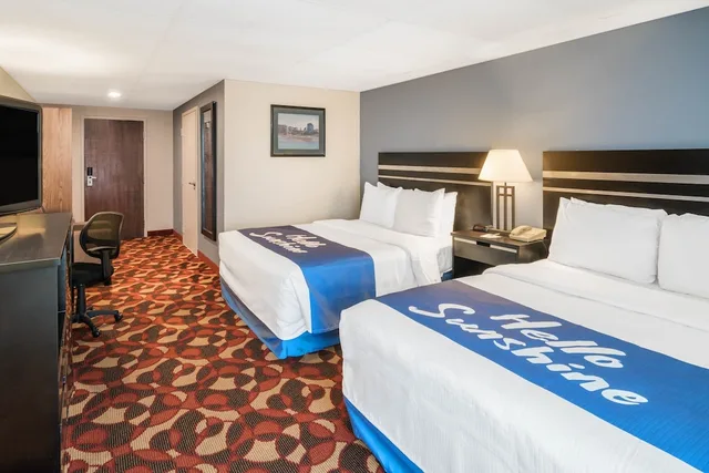 غرفة بسريرين كوين، Days Inn By Wyndham Carlisle North 1/5