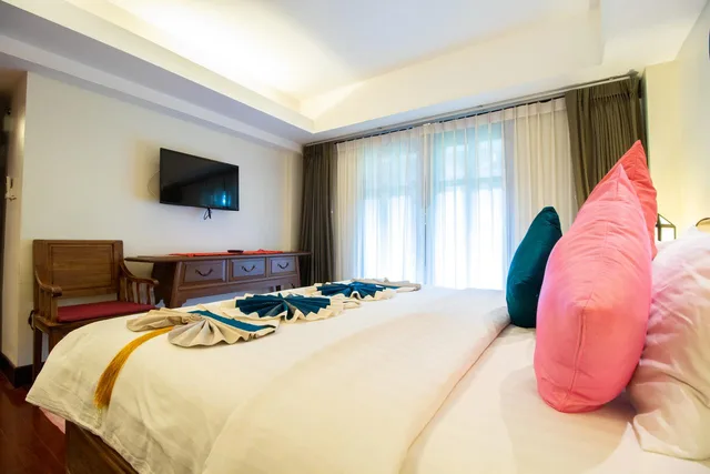 غرفة تنفيذية عائلية، Viang Thapae Resort 1/7