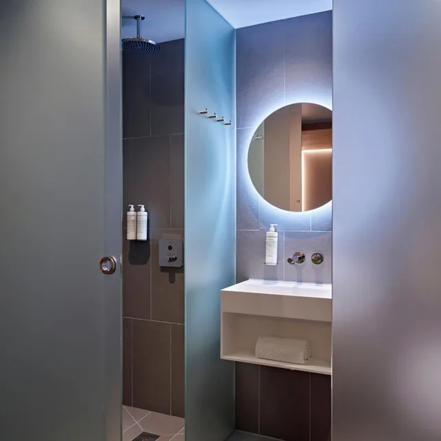 cocoon 8، Zedwell Piccadilly Circus 5/5
