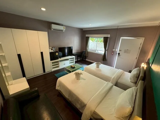 Deluxe, Twin Beds, Balcony, Bella Vista Beach Resort Koh Lipe 6/10