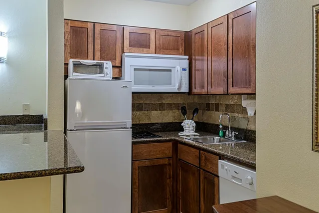 جناح بغرفتي نوم، Staybridge Suites Harrisburg Hershey 6/6
