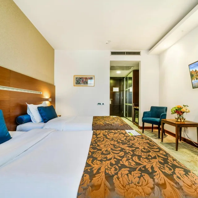 غرفة بسريرين منفصلين، IN Hotel Belgrade 1/6