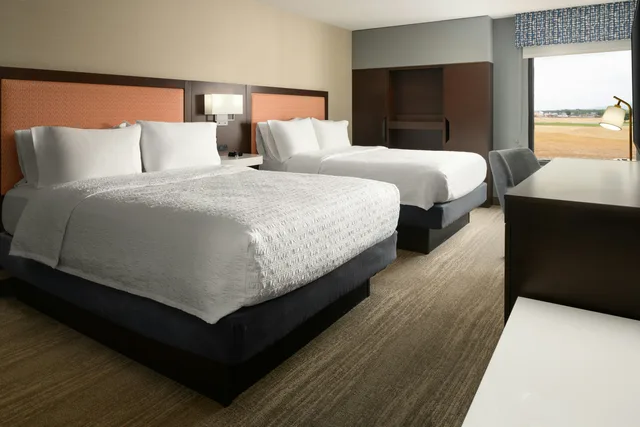 غرفة بسريرين كوين، Hampton Inn Chambersburg 1/4