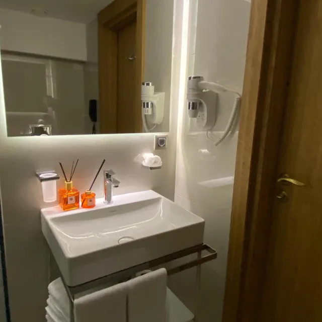 غرفة ديلوكس ثلاثية، Lady Diana Hotel Istanbul 9/10