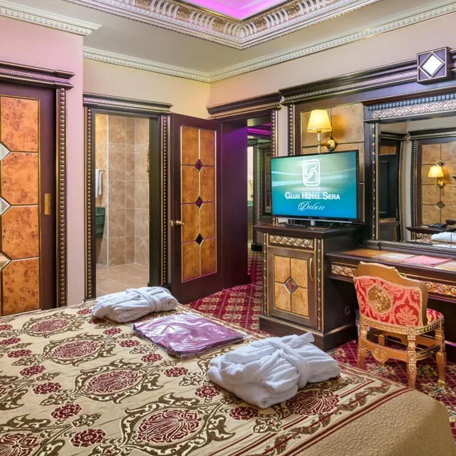 جناح سوبيريور، Club Hotel Sera 6/6