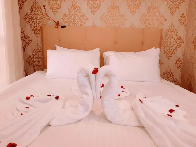 جناح بإطلالة على البحر بشرفة، Walnut Shell Hotel 3/7