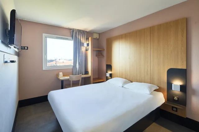 غرفة لذوي الإعاقة، B&B Hotel Orly Chevilly Larue 1/2