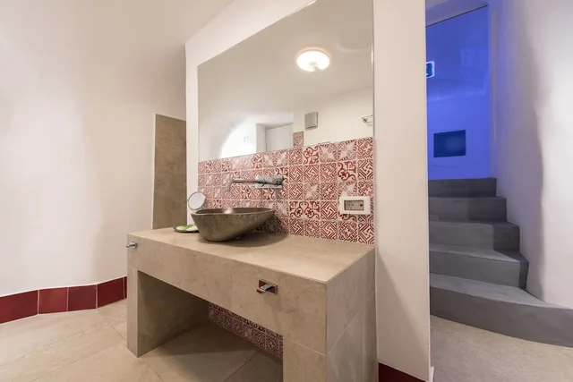 Grand, Pool, Suite, King Bed, Caldera View، Santorini Secret Suites and Spa - Adults Only 3/3