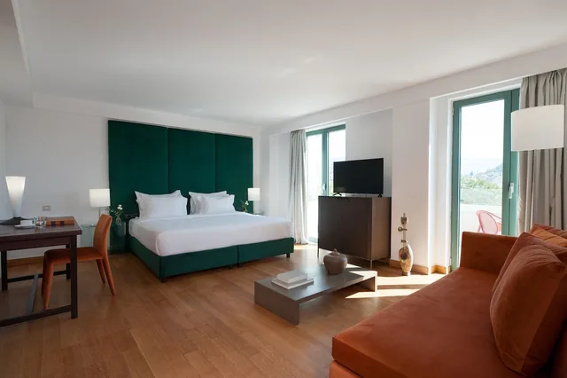 Executive, Suite, King Bed, Acropolis View, Sofa، Athenaeum Eridanus Luxury Hotel 6/10