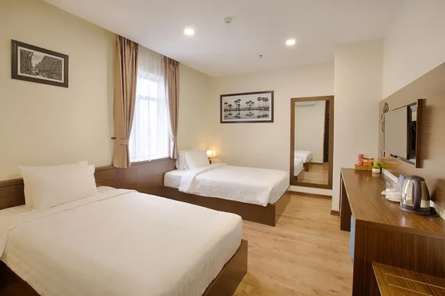 غرفة ديلوكس بسرير مزدوج وسرير فردي، Central Hotel & Spa 6/7