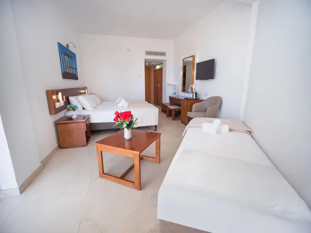 Standard, Double or Twin Bed, Sea View, Balcony, Avlida Hotel 4/7