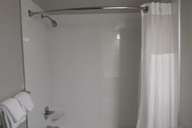 غرفة قياسية بسريرين مزدوجين، Best Western Plus Vancouver Airport Hotel 5/5