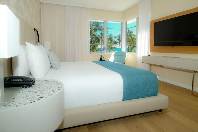 Room, King Bed, Ocean Front, Corner، Avalon 2/3