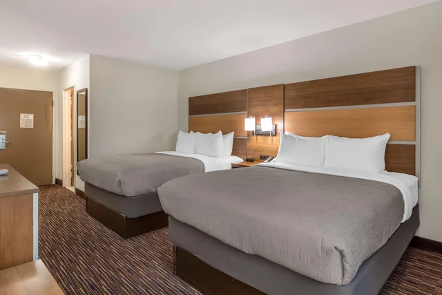 غرفة بسريرين كوين، Quality Inn Asheboro South NC 1/10