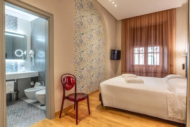غرفة مفردة بسرير كوين، Albergo Etico Roma 2/9
