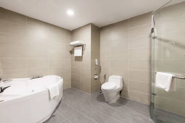 جناح تنفيذي بسرير كينج، Muong Thanh Luxury Vien Trieu Hotel 4/4