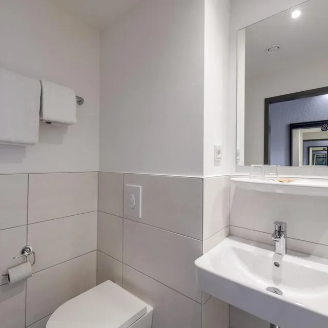 جناح عائلي، Felix Hotel Darmstadt 5/10