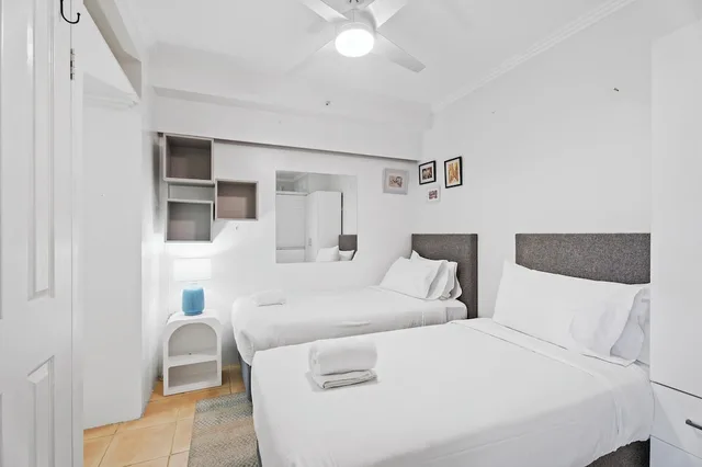 شقة بسرير كوين وسريرين منفصلين بإطلالة على الحديقة بغرفتي نوم، Crystal Bay On The Broadwater 3/9