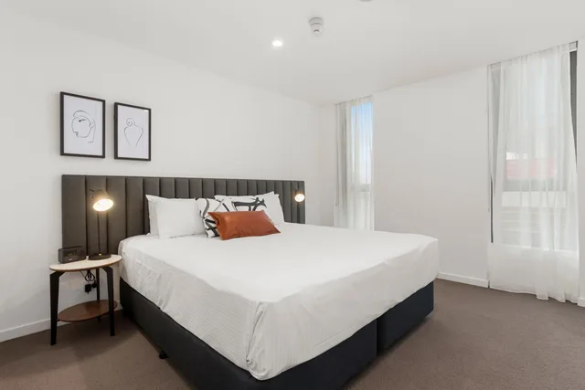 2 Bedrooms, Apartment, 2 King Beds, Balcony, The Sebel Melbourne Moonee Ponds 2/6