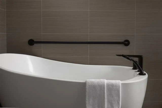 جناح بغرفتي نوم، DoubleTree by Hilton West Kelowna 4/5