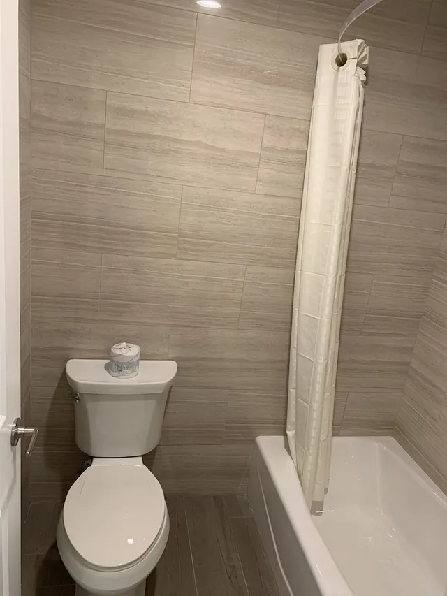 غرفة ديلوكس بسريرين كوين، Industry Inn Amp Suites 4/5