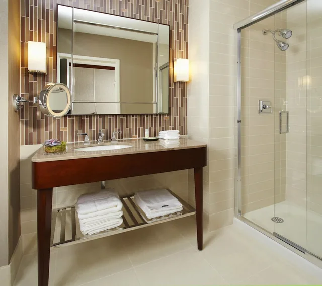 غرفة ديلوكس بسرير كينج، The Westin Wilmington 5/5