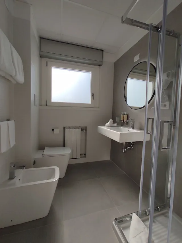 غرفة قياسية بسرير مزدوج، Massimi City Garden Hotel 4/4
