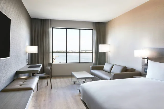 غرفة، Ac Hotel Portland Downtown Waterfront By Marriott 1/2