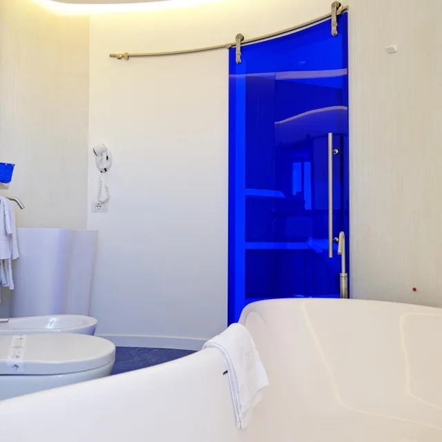 جناح جونيور بإطلالة على البحر، Zafran Boutique Hotel 9/9
