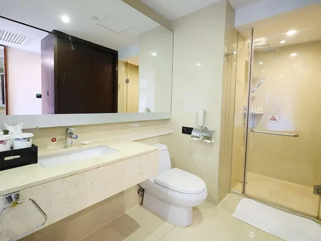 غرفة قياسية بسرير كوين، Guangdong Yingbin Hotel 6/9