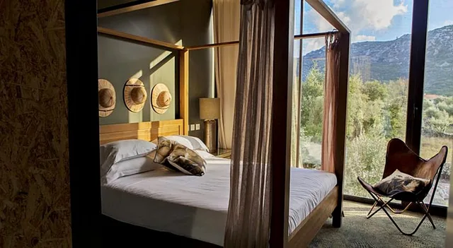 غرفة قياسية بسرير مزدوج أو سريرين منفصلين، Cooking And Nature Emotional Hotel 1/3