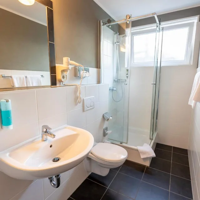 غرفة مفردة، Comfort Hotel Tom Kyle 5/13