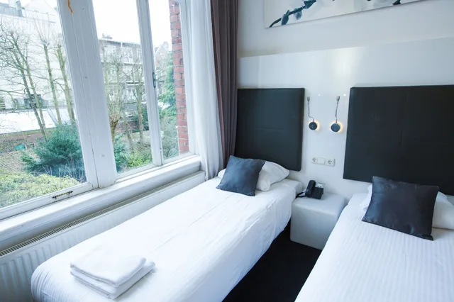 غرفة قياسية بسرير مزدوج، Hotel Vossius Vondelpark 1/10