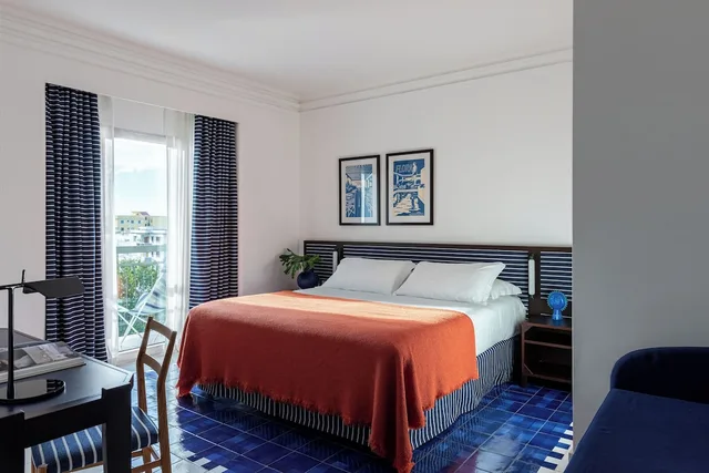 Deluxe, King Bed, Grand Hotel Flora Sorrento 3/4