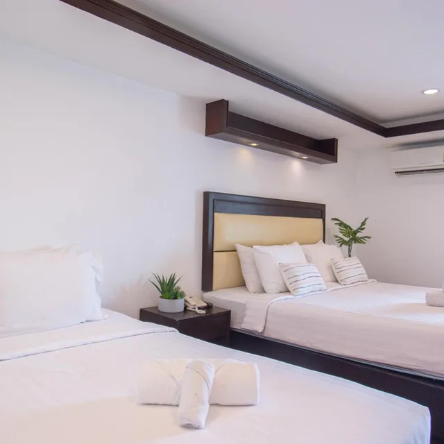 غرفة ثلاثية بشرفة، Initial Hua Hin 1/8
