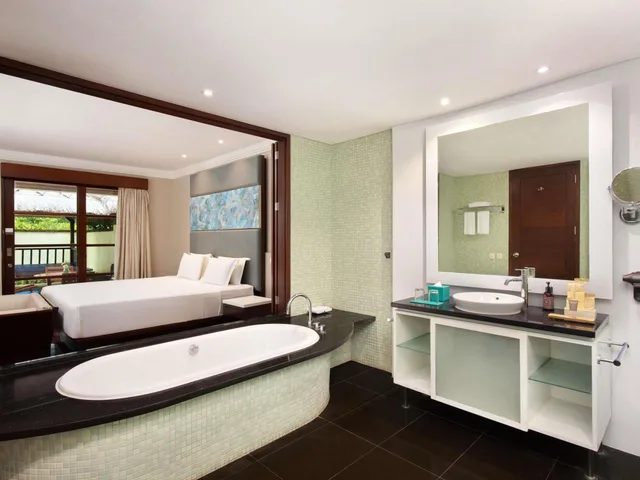 شقة بـ3 غرف نوم بمسبح خاص، Novotel Bali Nusa Dua Hotel and Residences 9/10
