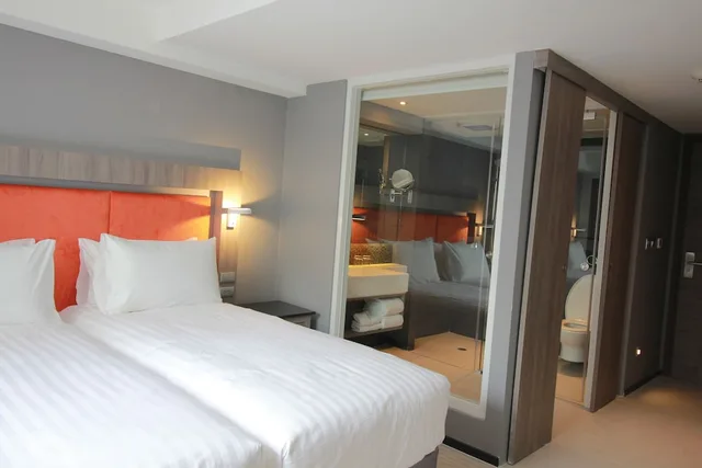 غرفة ديلوكس بسرير كينج، Grand 5 Hotel Plaza Sukhumvit Bangkok 1/6