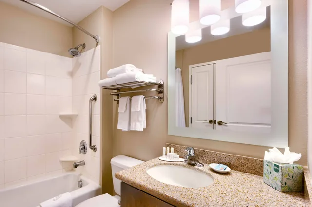 استوديو بسرير كينج مع أريكة، Towneplace Suites Elko 4/10