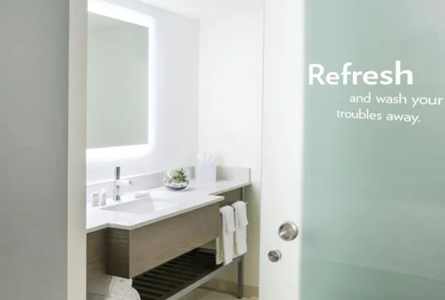 Renovated, Standard, King Bed، EVEN Hotel Rockville Washington DC Area 10/10