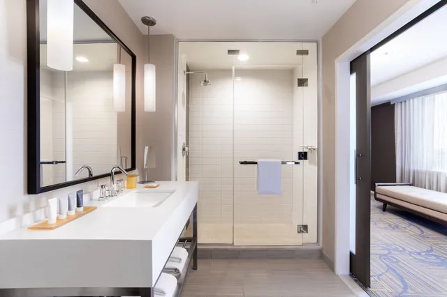 Junior Suite, King Bed, Sofa, Jw Marriott Los Angeles L A Live 6/6