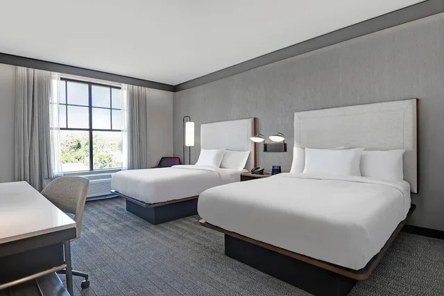 Room, 2 Queen Beds, Accessible, Courtyard by Marriott Manhattan 1/6
